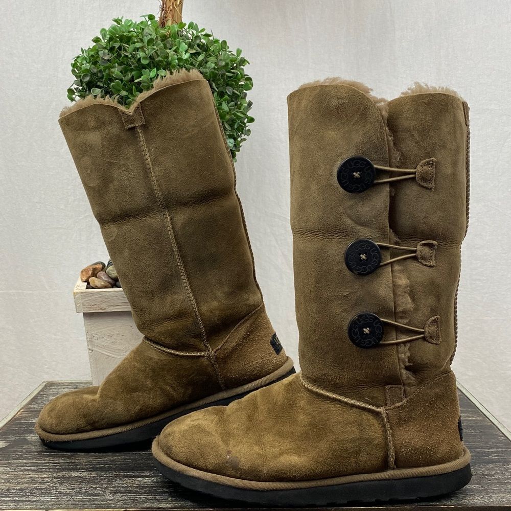 Ugg Tan Bailey Button Triplet Calf Boots 8